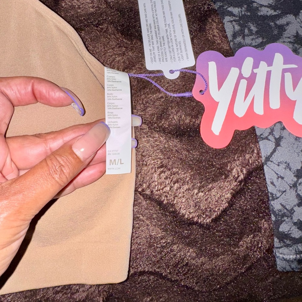 Yitty Bundle - image 6